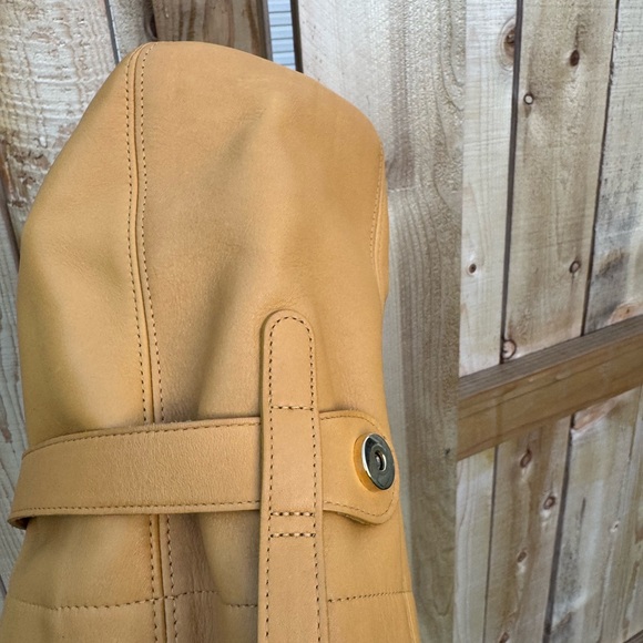 Vintage Coach Crossbody Buckle Bag - Picture 9 of 13